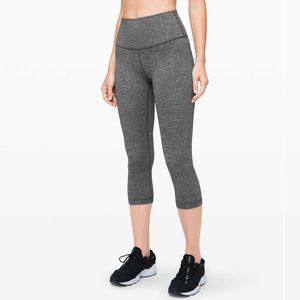 Lululemon Wunder Under High Rise Crop 21 inch Size 2